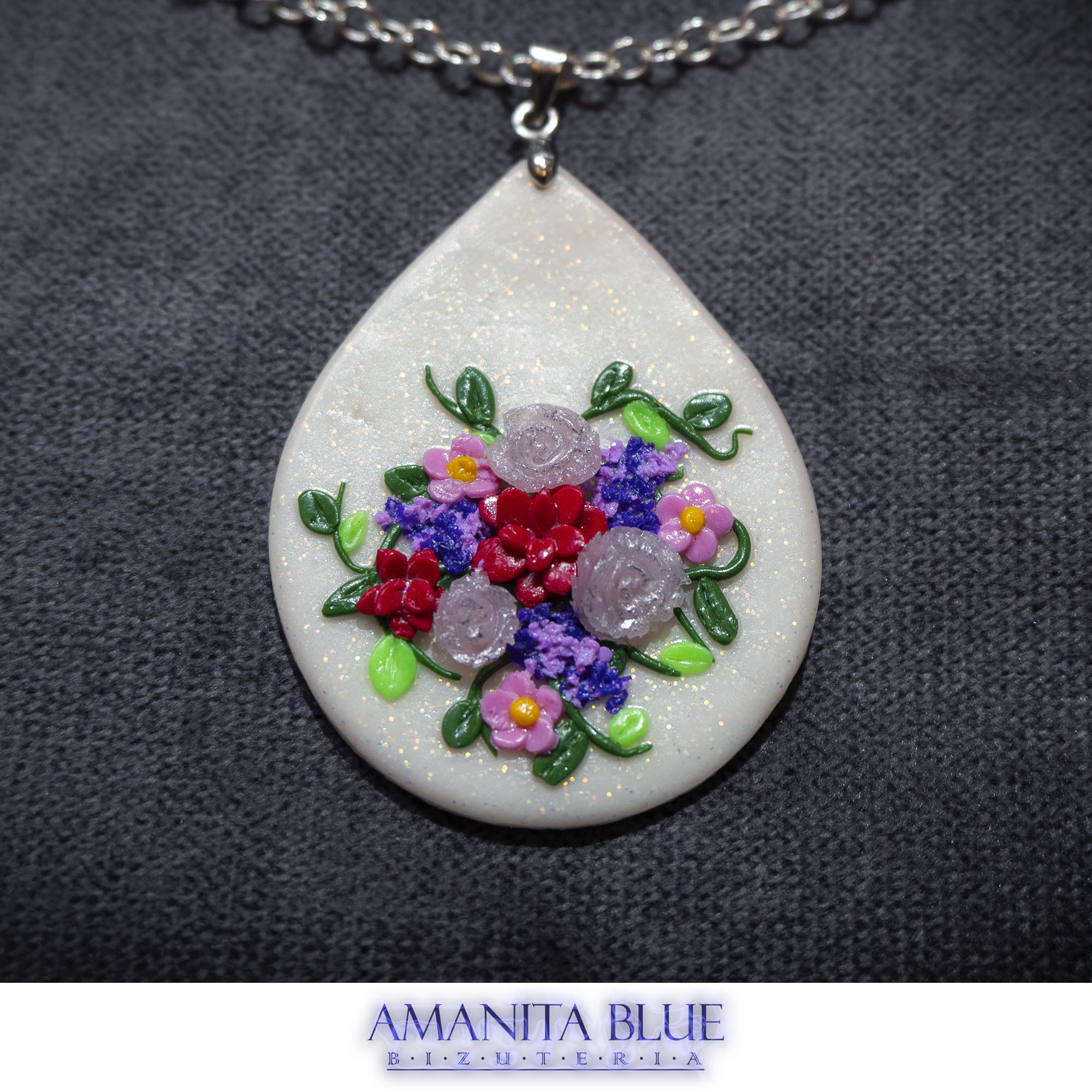 Wisiorek Summer Garden